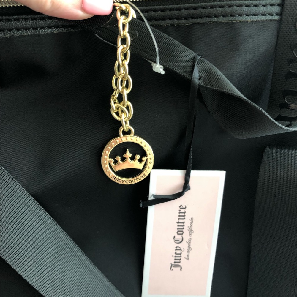 ๐Juicy couture travel bag - Picture 3 of 5